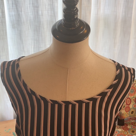 Torrid Striped Tank - Picture 3 of 4